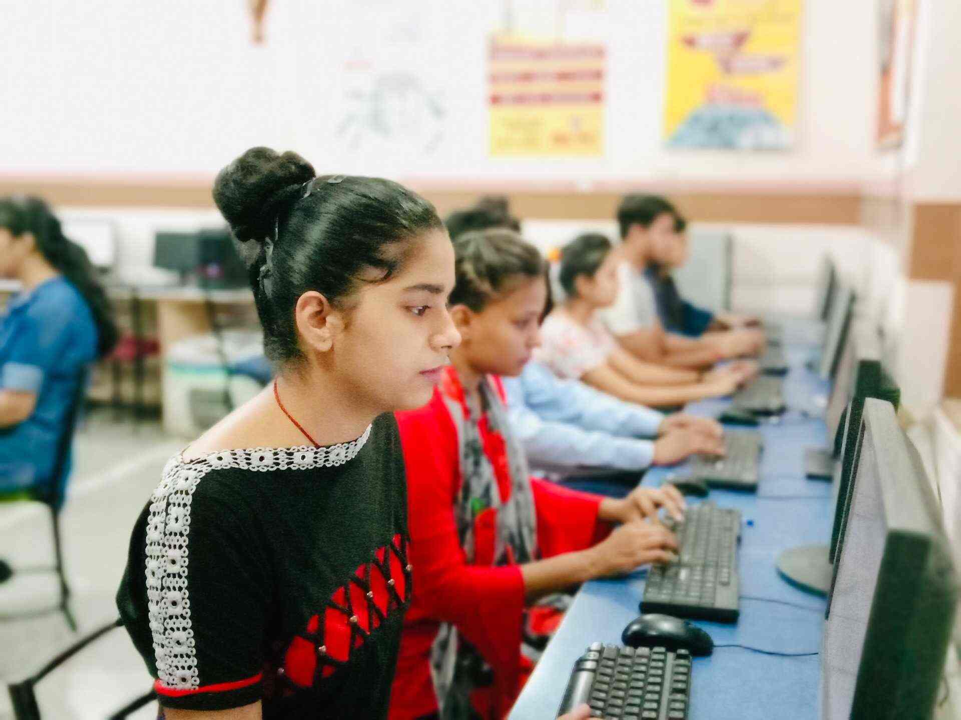 iictc-computer-education-saharanpur-ho-saharanpur-computer-training-institutes-jlxbyt9b9v